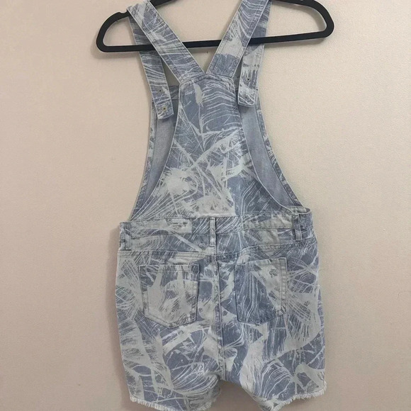 2 for 15  Children's Place short romper - Picture 2 of 6